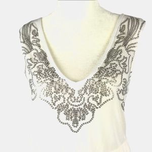 Victoria’s Secret white top w sequins S